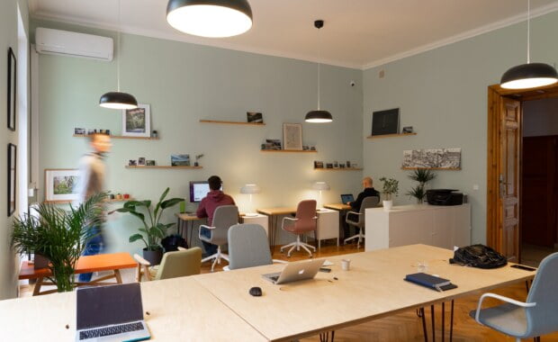 Why You Should Rent a Coworking Space in Jakarta